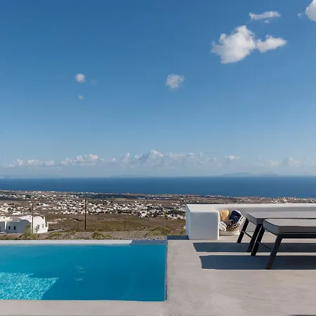 Sandy & Salty * Pyrgos Kallistis