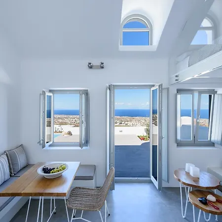 Sandy & Salty Villa *